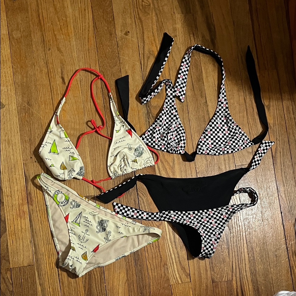 Set of two vans bikinis